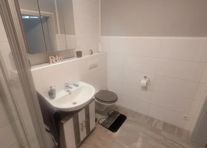 Pinka Breuers アパート