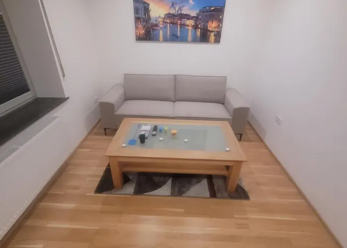 Pinka Breuers Apartman *